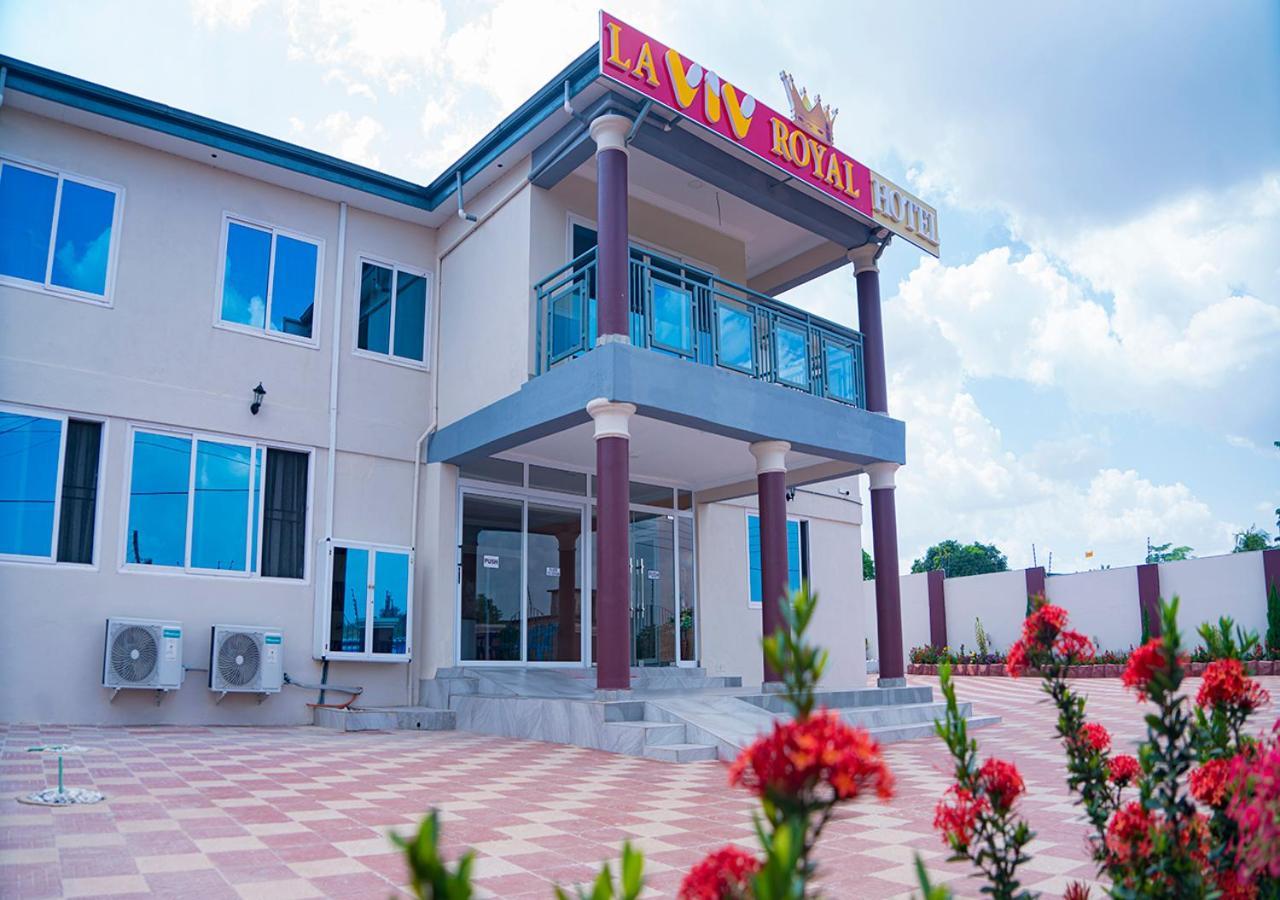 La-Viv Royal Hotel Kumasi Exterior foto