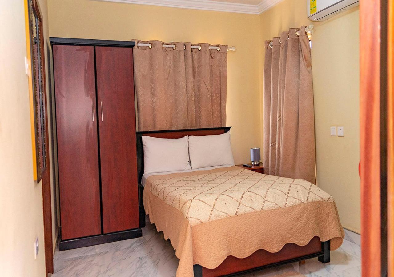 La-Viv Royal Hotel Kumasi Exterior foto